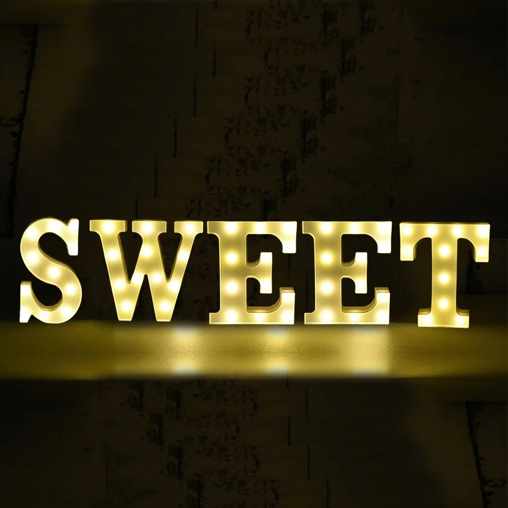 Décoration murale lumineuse Set de lettres LED Sweet finition blanche