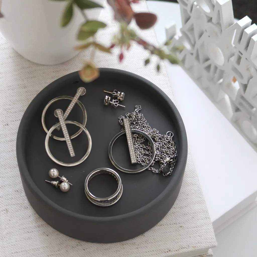 Bougeoir pour centre de table de mariage ou salon aspect pierre gris