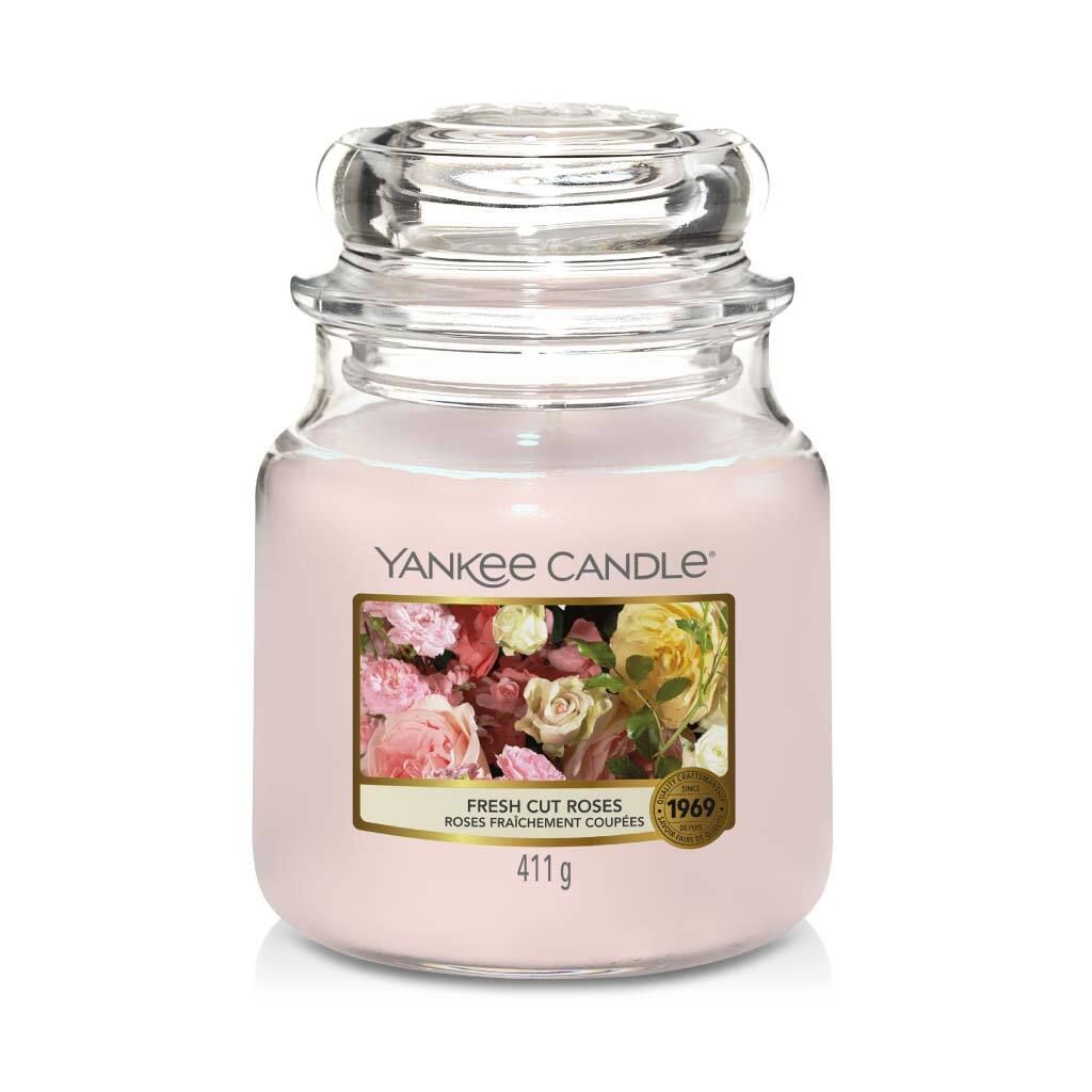 'YANKEE CANDLE Fresh Cut Roses', Medium Jar (411g)