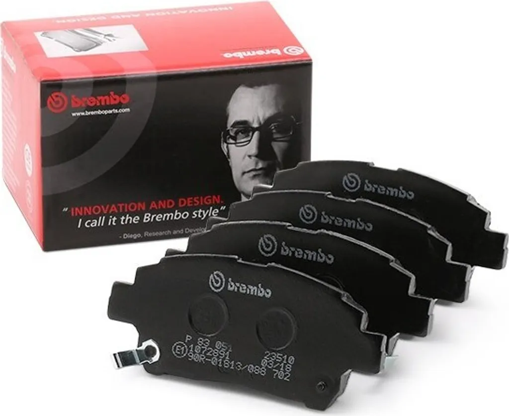 Plaquettes de frein Brembo P 83 051 pour Toyota Celica et Corolla E12