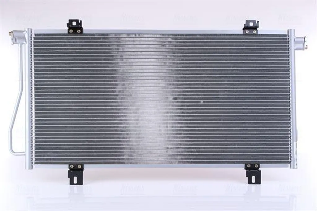 Condenseur de clim haute performance Nissens 94989 compatible Master II