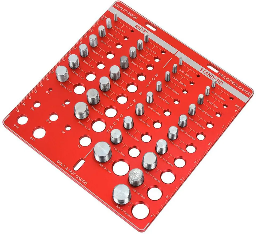 Identifiez vos vis sans erreur avec ce calibreur 34 pièces aluminium