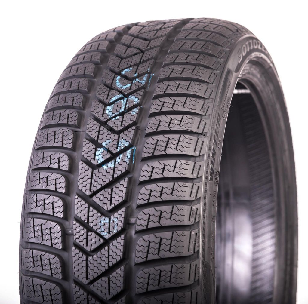 Pirelli Winter Sottozero 3 245/45 R19 102 V XL FR AO Zdjęcie produktu 