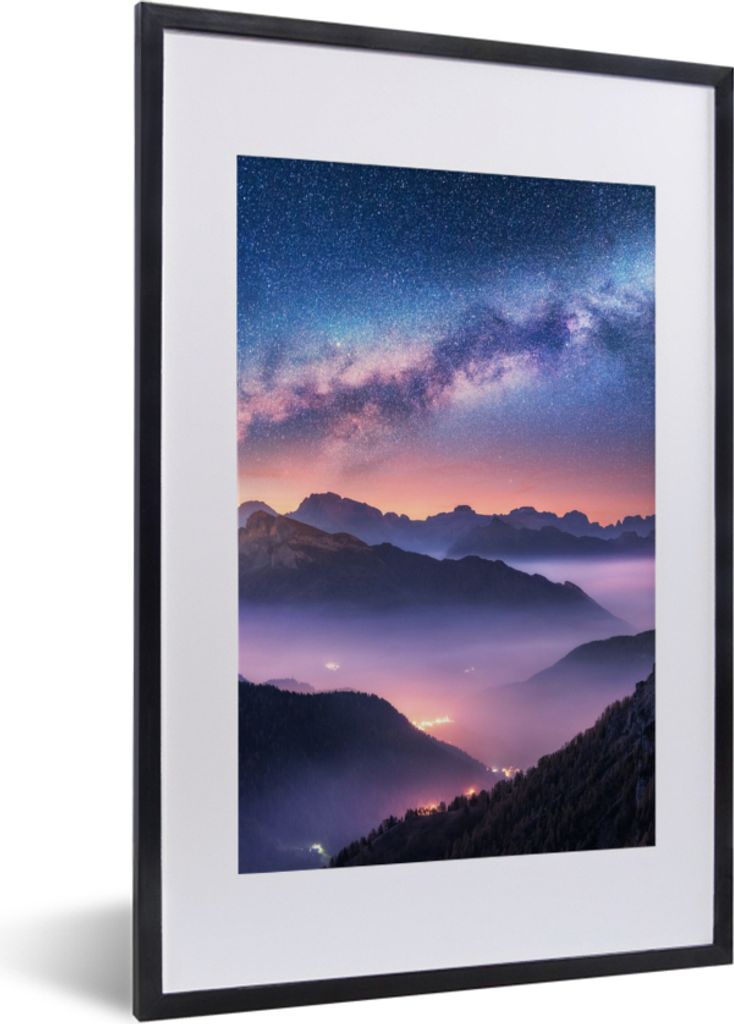 MuchoWow Gerahmtes Poster Berge - Sternenhimmel - Nebel 40x60 cm - Poster mit Schwarzem Bilderrahmen Wandposter Rahmen Foto Bilder - Poster in Ra...