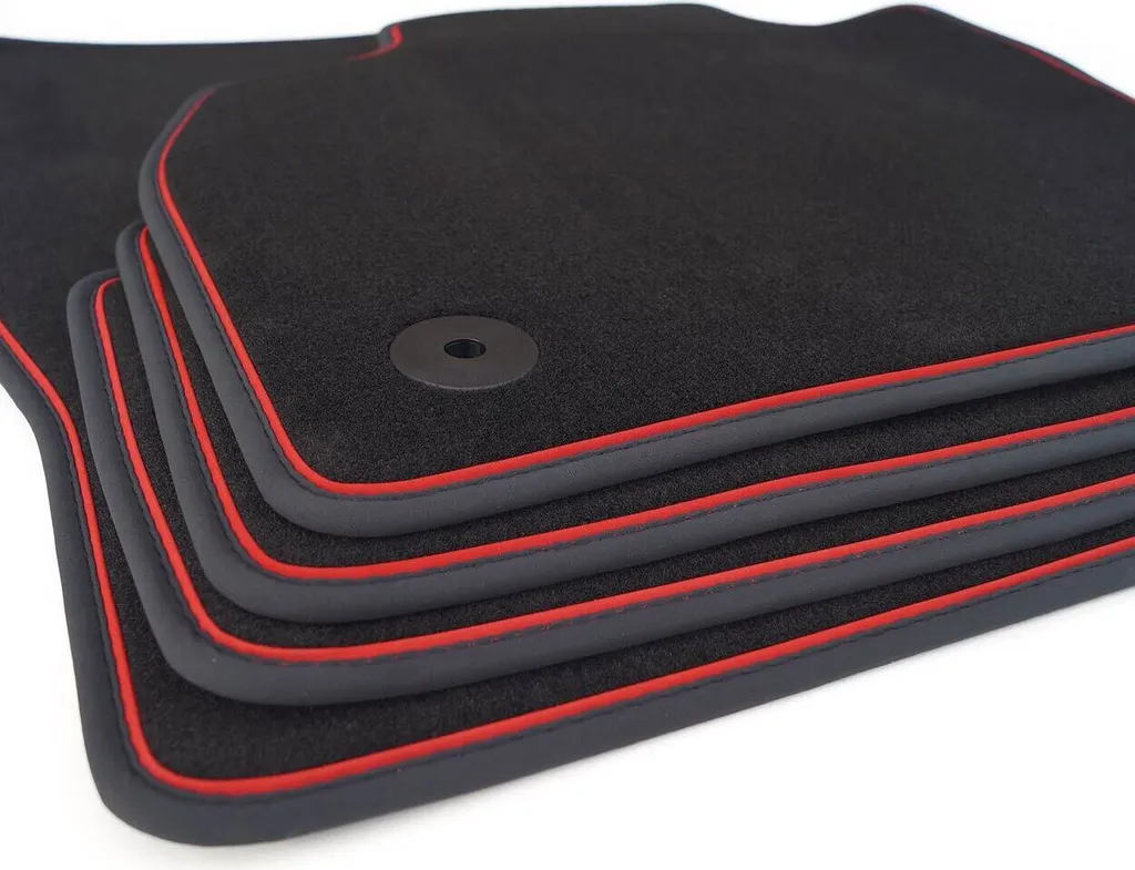 Set Tappetini Premium Velluto per VW T-Cross - Dettagli Rossi Luxury