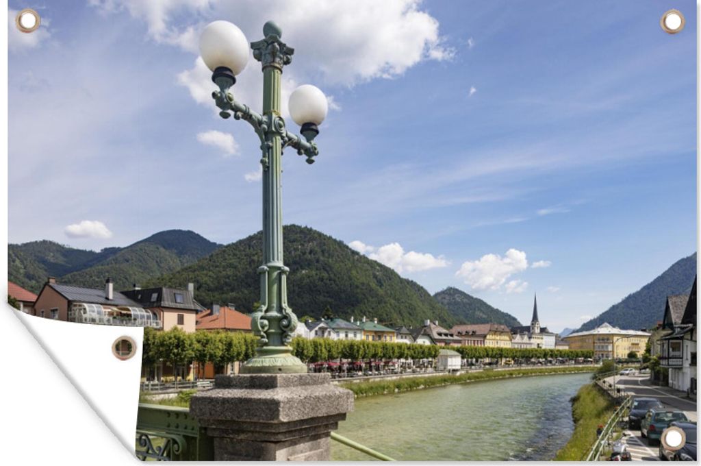 MuchoWow 90x60 cm Outdoor-Poster Gartendeko Sichtschutz Garten Poster für den Garten Stadtbild von Bad Ischl mit dem Fluss Traun, Österreich