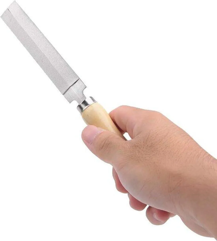 Lime à main diamantée Silky de forme losange pour entretien bois 125 mm