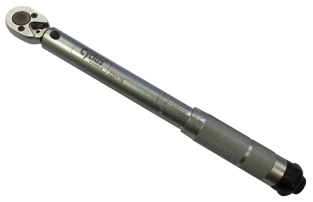 Clé dynamométrique 3/8 Cyclus 720116 : évitez la casse des vis 6-30 Nm