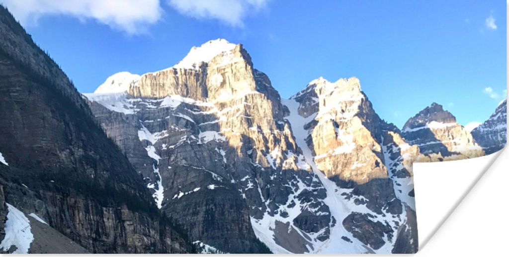 MuchoWow Poster Im Moraine Lake spiegeln sich die Berge Kanadas 40x20 cm - Poster für die Wand - Poster Schlafzimmer