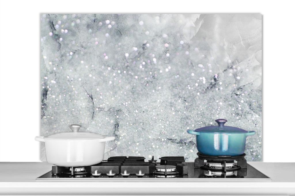KitchenYeah Spritzschutz Küche - Küchenrückwand - Wandschutz für Herd und Spüle - Marmor - Luxus - Glitzer 100x65 - Alu-Dibond (Alternative ...