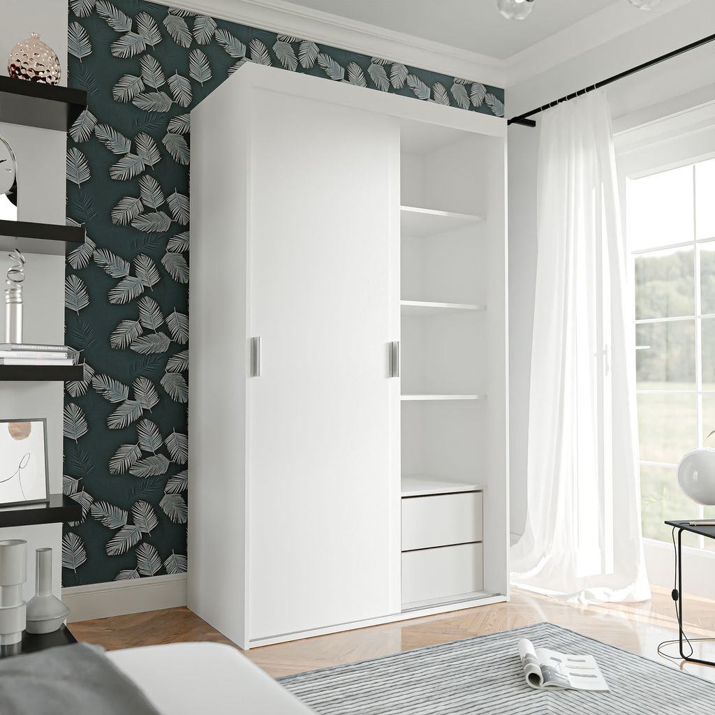 Zweitüriger Schiebetürenschrank Kleiderschrank PEDRI 120 cm mit Regalen und Kleiderstangen Schrank Garderobe Weiß / Weiß Matt silberne Griffe m...