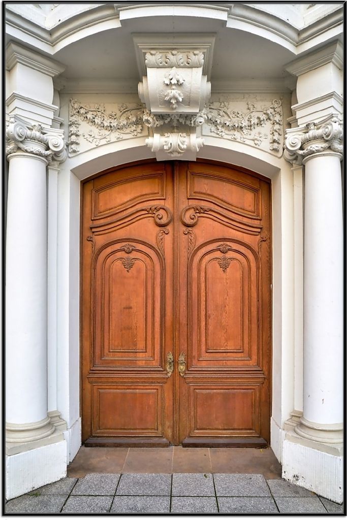 Wallario Wandbild Alte hölzerne Pforte, Größe: 61 x 91,50 Produktbild 