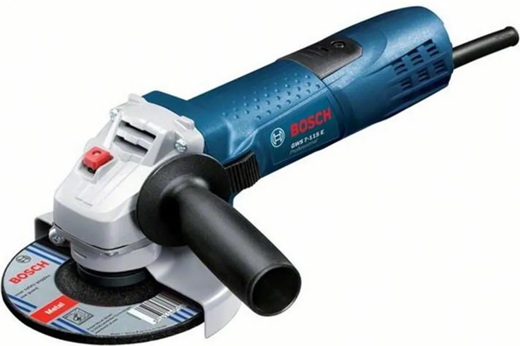 Recensione Bosch GWS 7-115 E: La Smerigliatrice che non stanca mai