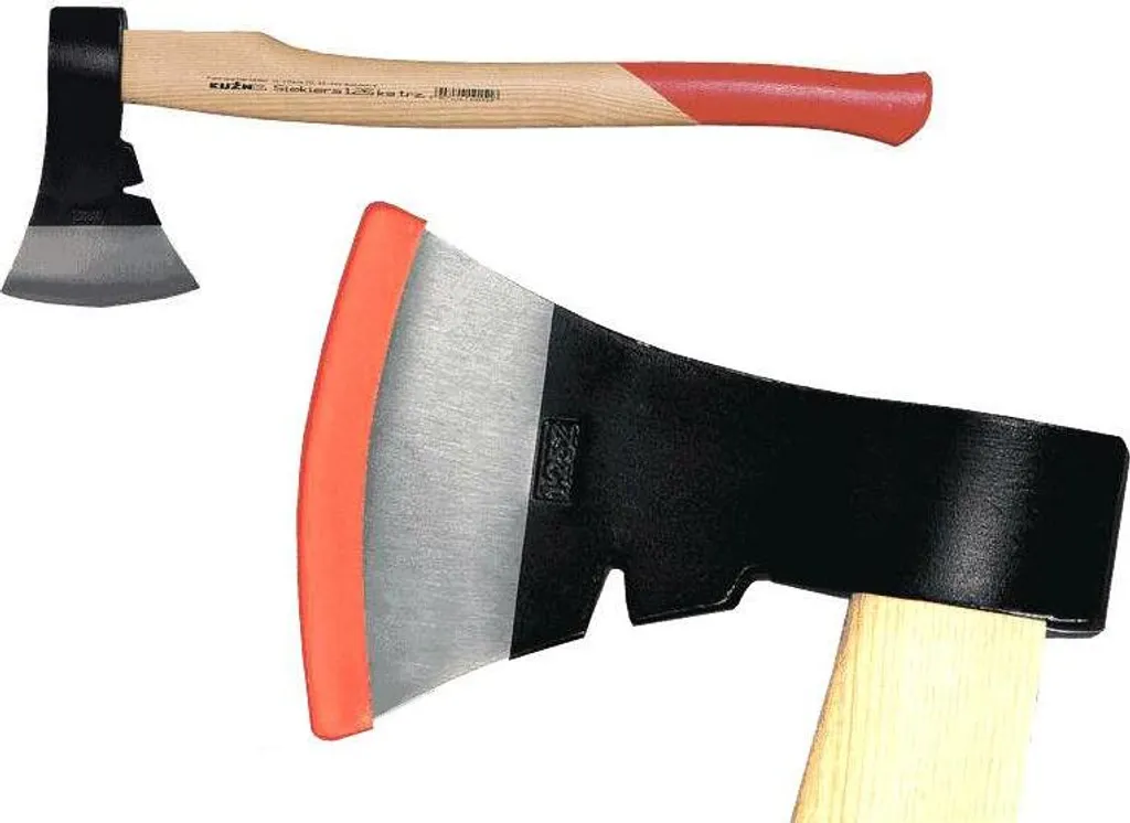 Hache de forge 0.6kg tranchant poli et manche bois ergonomique robuste