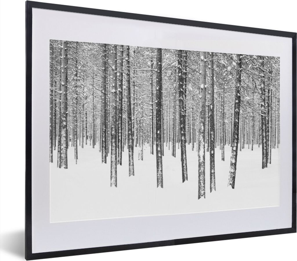 MuchoWow MuchoWow Gerahmtes Poster Tannenbäume im Schnee 40x30 cm - Poster mit zchwarzem Bilderrahmen - Bilderrahmen - Poster im Rahmen