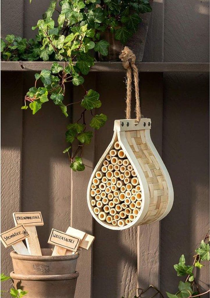 Insektenhotel Design aus natürlichen Materialien - Für Produktbild 
