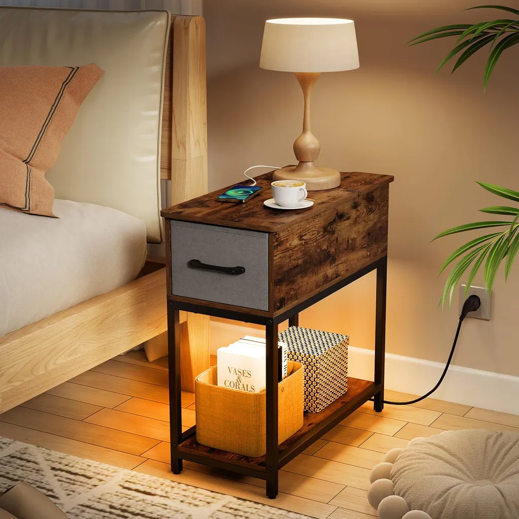 Table d'appoint étroite : fini les câbles emmêlés grâce aux prises USB - 8