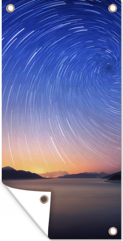 MuchoWow 80x160 cm Outdoor-Poster Gartendeko Sichtschutz Garten Poster für den Garten Ein Strudel aus Sternschnuppen