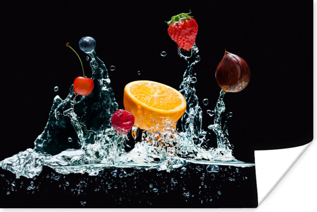 MuchoWow Poster Wasser - Obst - Orange - Erdbeere - Kirsche - Schwarz 180x120 cm - Fotoplakat