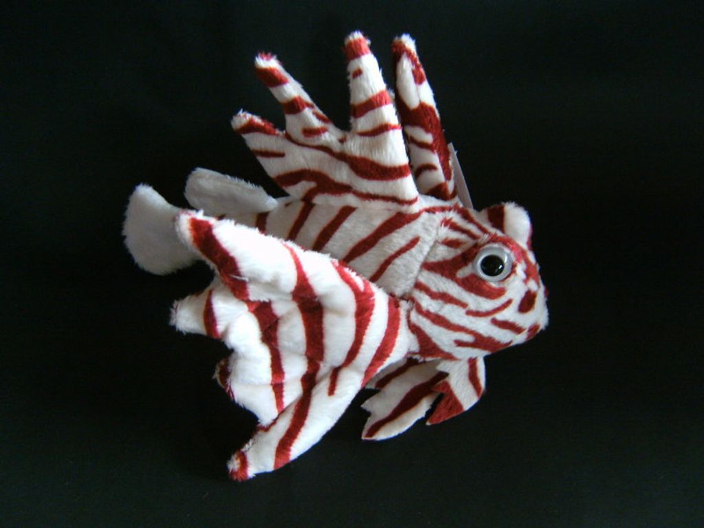 Cornelissen - Kuscheltier - Rotfeuerfisch - 22 cm