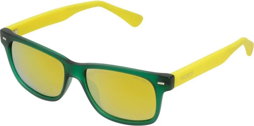 Police SK03350P13G: Il Must-Have Streetstyle della Stagione
