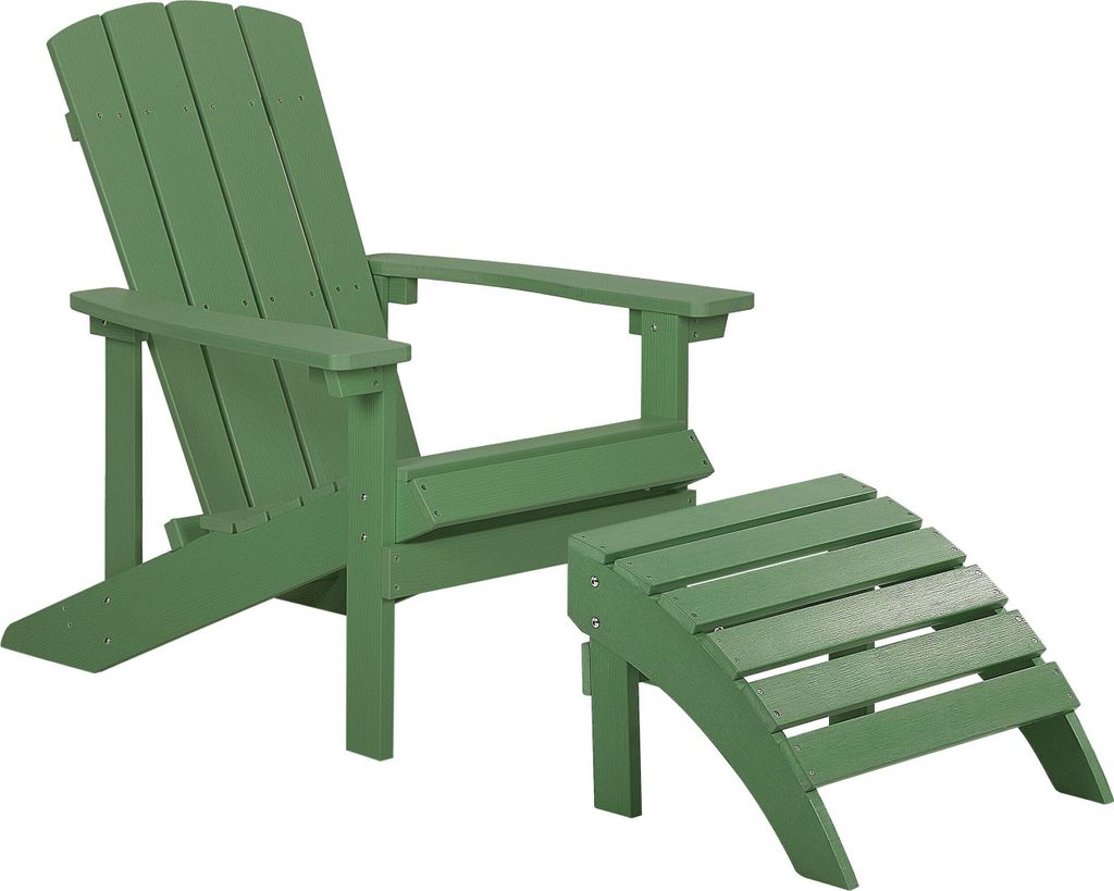 BELIANI Gartenstuhl mit Fußhocker Grün Kunstholz Muskoka Stuhl mit breiten Armlehnen Gartenmöbel Gartenausstattung Lounge Terrasse