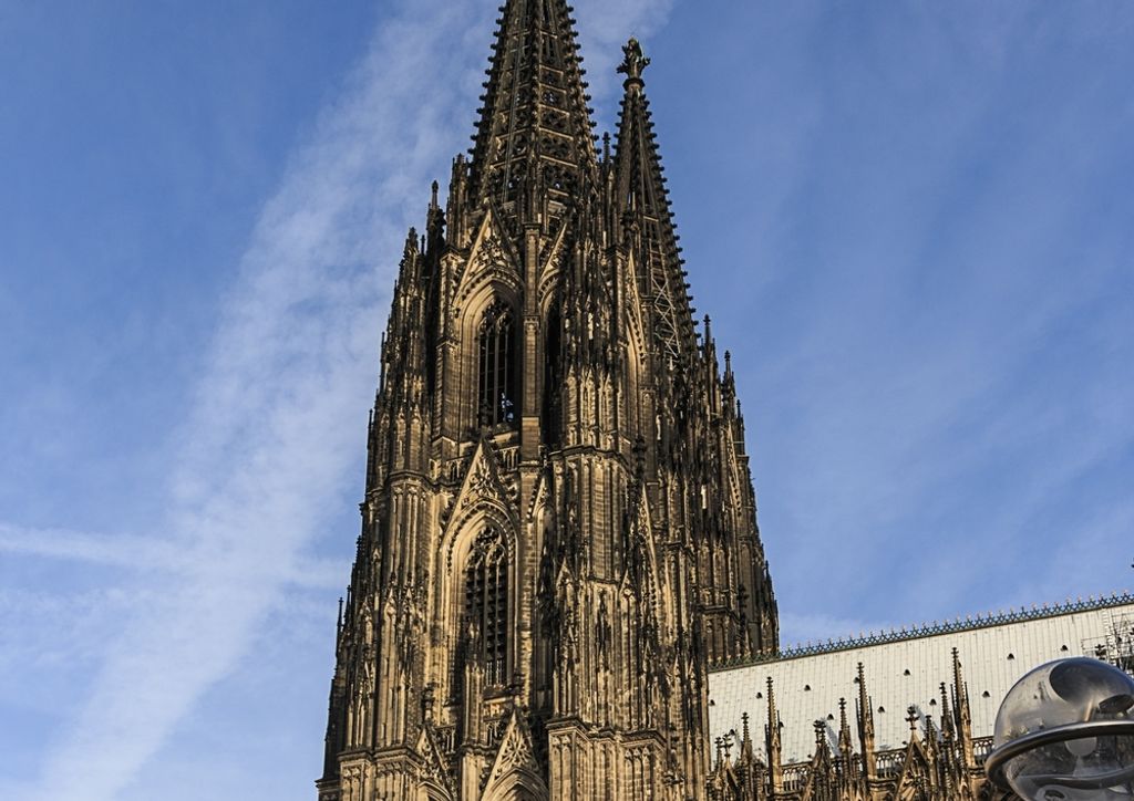 hansepuzzle 61637 - Kölner Dom Puzzle, 260 Teile, Religion, 41,0 x 28,0cm mit hochwertiger Aufbewahrung, Kartonbox und wiederverschließbarem Beutel
