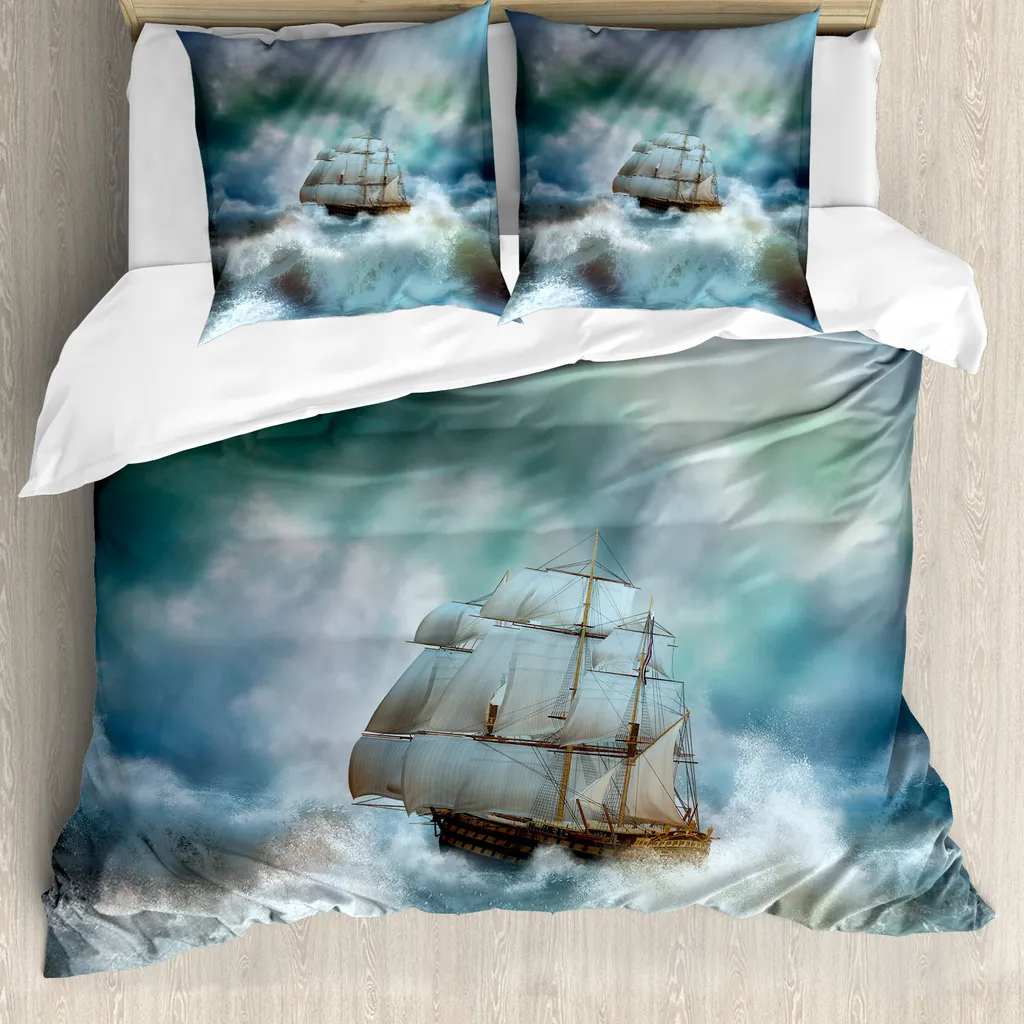 ABAKUHAUS Copripiumino Ocean, nave pirata su mare mosso, antiacaro, adatto a chi soffre di allergie, con federe, 200 cm x 200 cm - 80 x 80 cm, blu, grigio e bianco