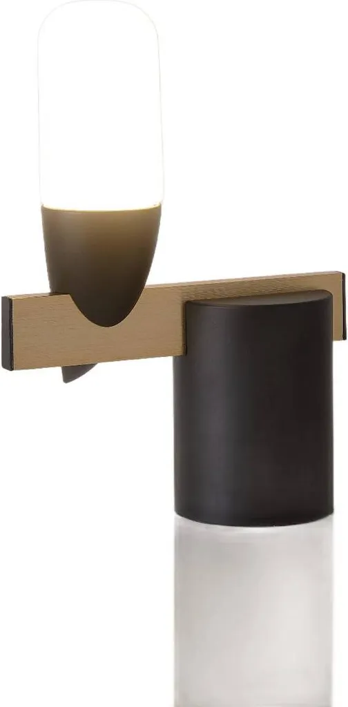 Lampe de Table LED SAKAI : Fini le Remplacement d'Ampoule - Durable