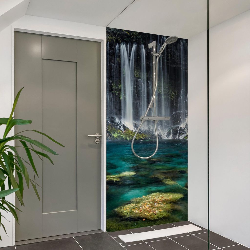 Duschrückwand Wald selbstklebend - 0.61 mm Wandpaneel wasserfest Asien petrol Motiv Badrückwand fugenlos Premium matt 100x200 cm