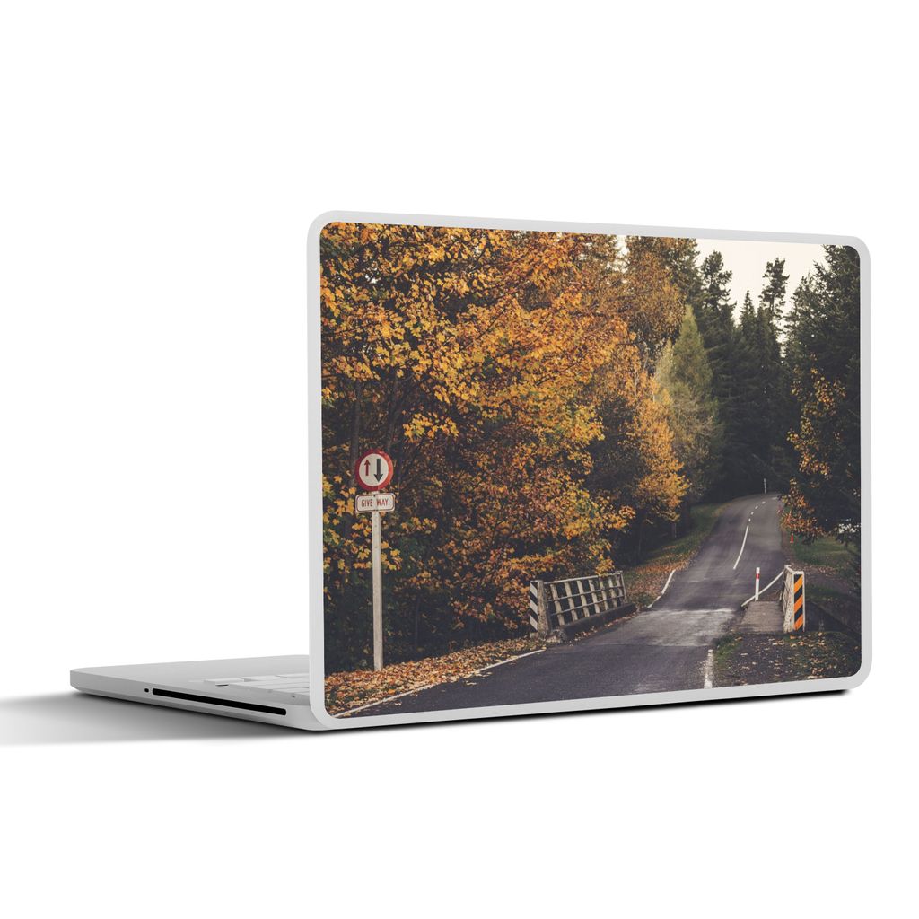 MuchoWow Laptop Aufkleber Sticker Cover Bäume - Straße - Herbst 30x21 cm - Sticker für Laptop - Selbstklebend