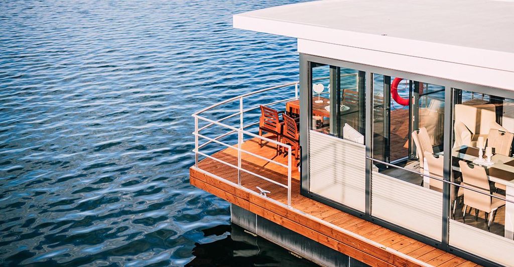 mydays Kurzurlaub im Floating House Braunsbedra (2 Nächte); Erlebnis verschenken oder selbst erleben; Gutschein für 4 Person(en)