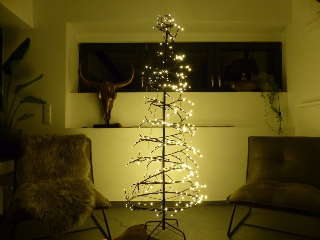 Weihnachtsbaum beleuchtet Tannenbaum Weihnachten Spirale Produktbild 
