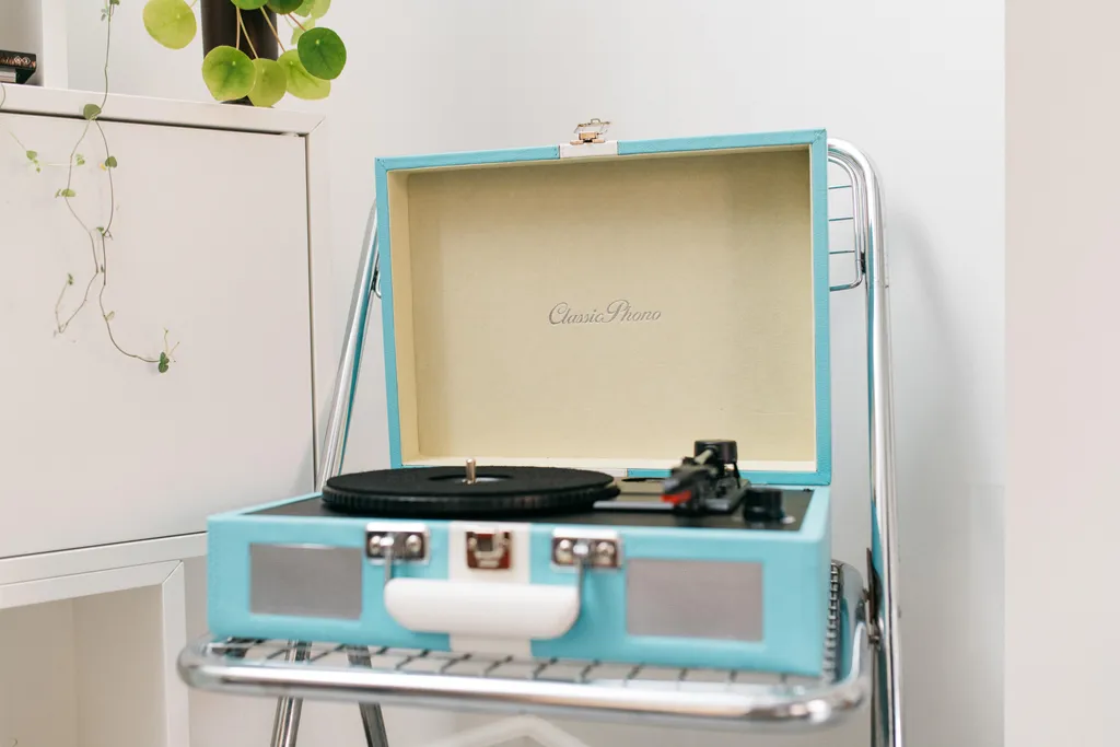 Platine Vinyle Bluetooth Intégré et Enceintes Stéréo - Classic Phono