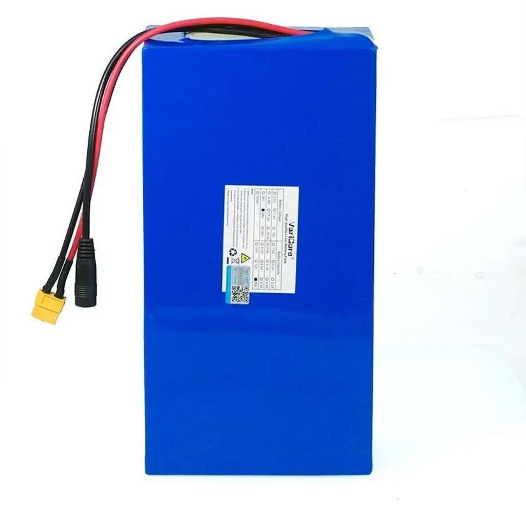 E-Bike Akku 36V - Li-Ion 18650 Batteriepack - 18Ah Kapazität - 30A BMS - Für 500–1200W E-Bike / Roller Motor - Inkl. 42V 2A Ladegerät
