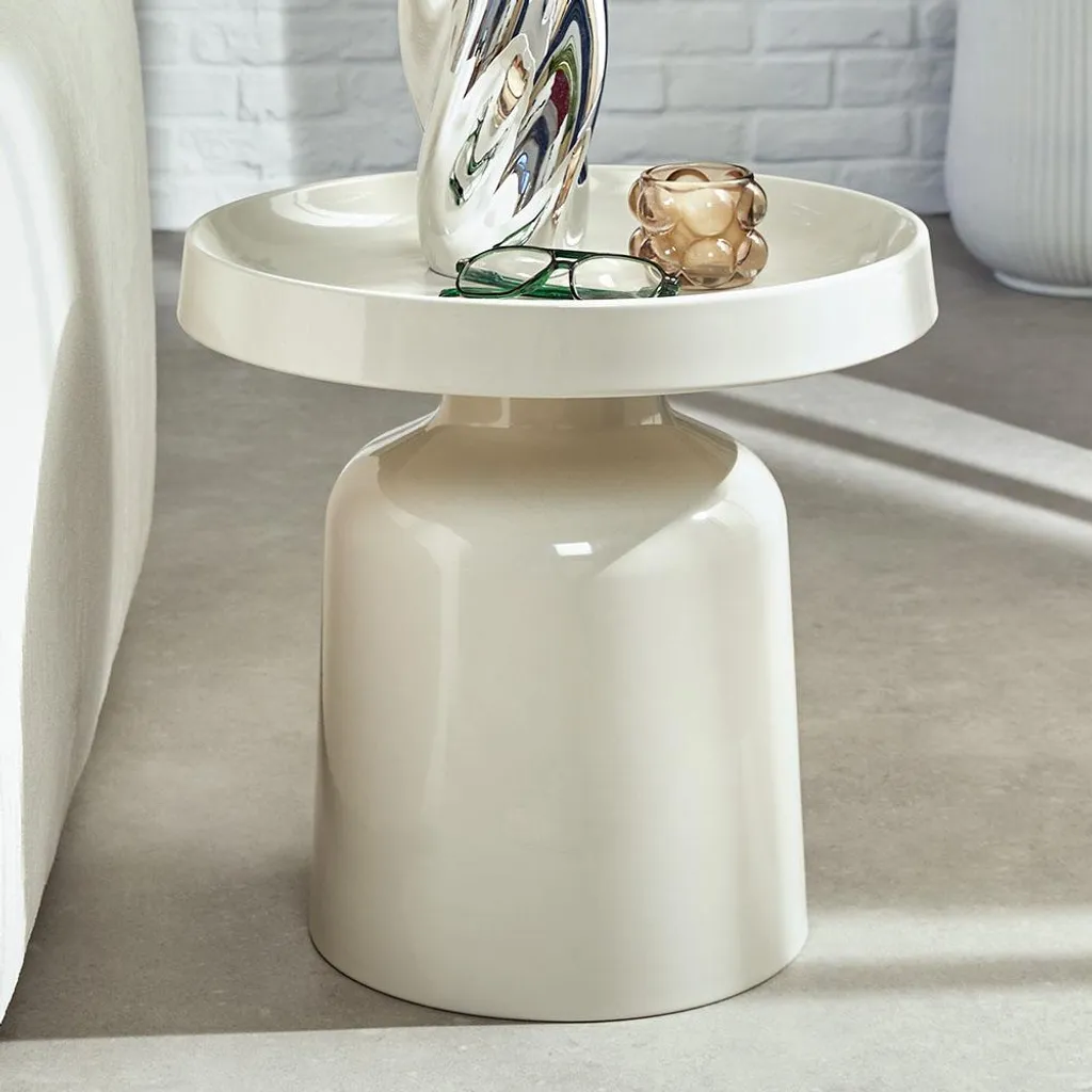 Table d'appoint Ø 43 cm Valere idéale pour petits salons et studios