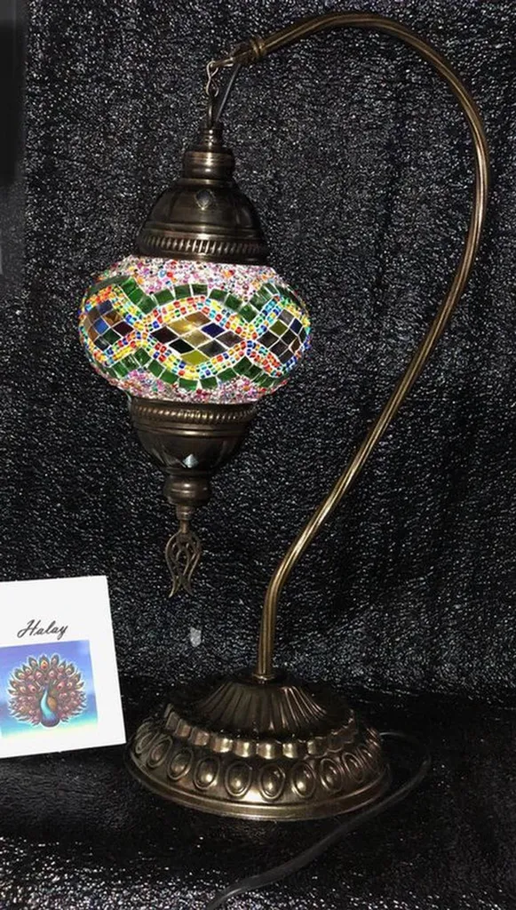 Lampe de Table Turque Mosaïque Verte Ondulée E14 - Artisanat 42 cm