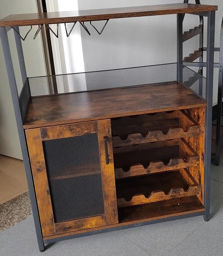 Buffet industriel marron avec étagère amovible et support pour verres - 4
