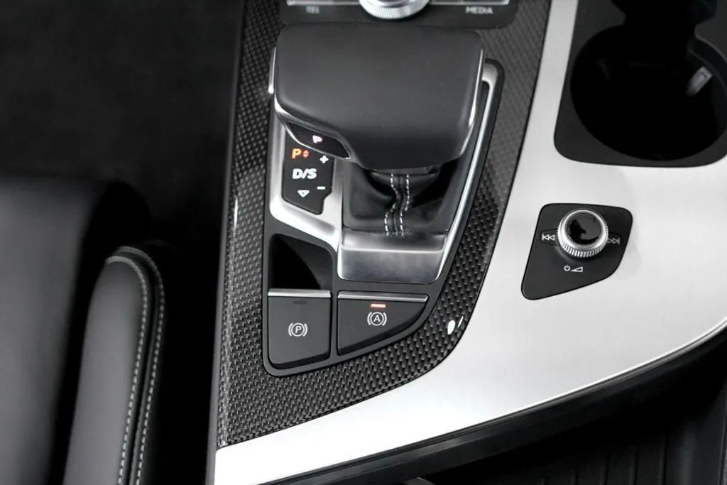 Aide au démarrage en côte Audi Q5 II FY avec Faisceau et Module Codage