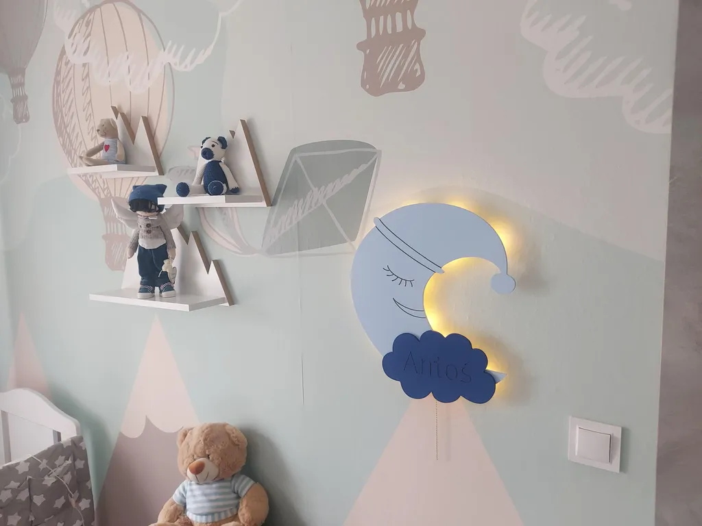 Cadeau de naissance : Veilleuse Lune et Nuages LED nom gravé