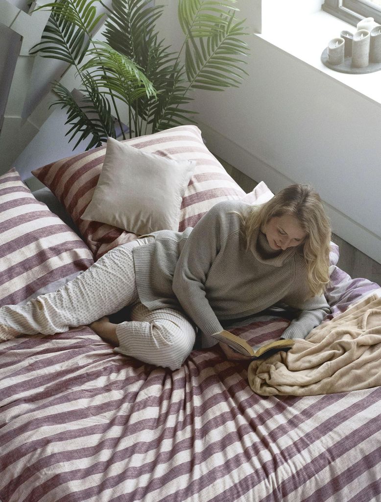 Irisette Mako-Satin Bettwäsche-Garnitur Wave-HK 8559 Farbe mauve 200x200+2x80x80cm