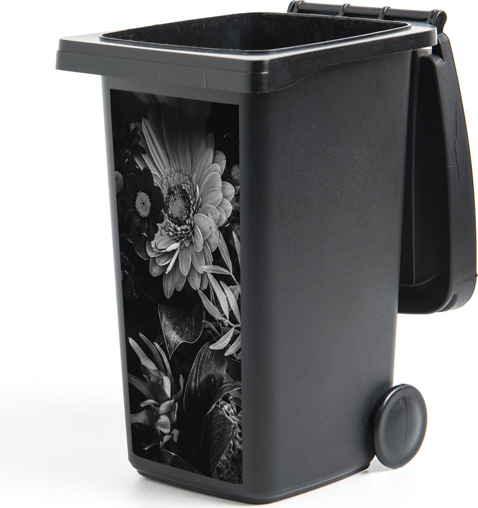 MuchoWow Mülltonnenaufkleber Blumenstrauß - Stilleben - Blumen - Pflanzen - Rot 38x80 cm - Behälteraufkleber - Mülleimer-Aufkleber - Containe...