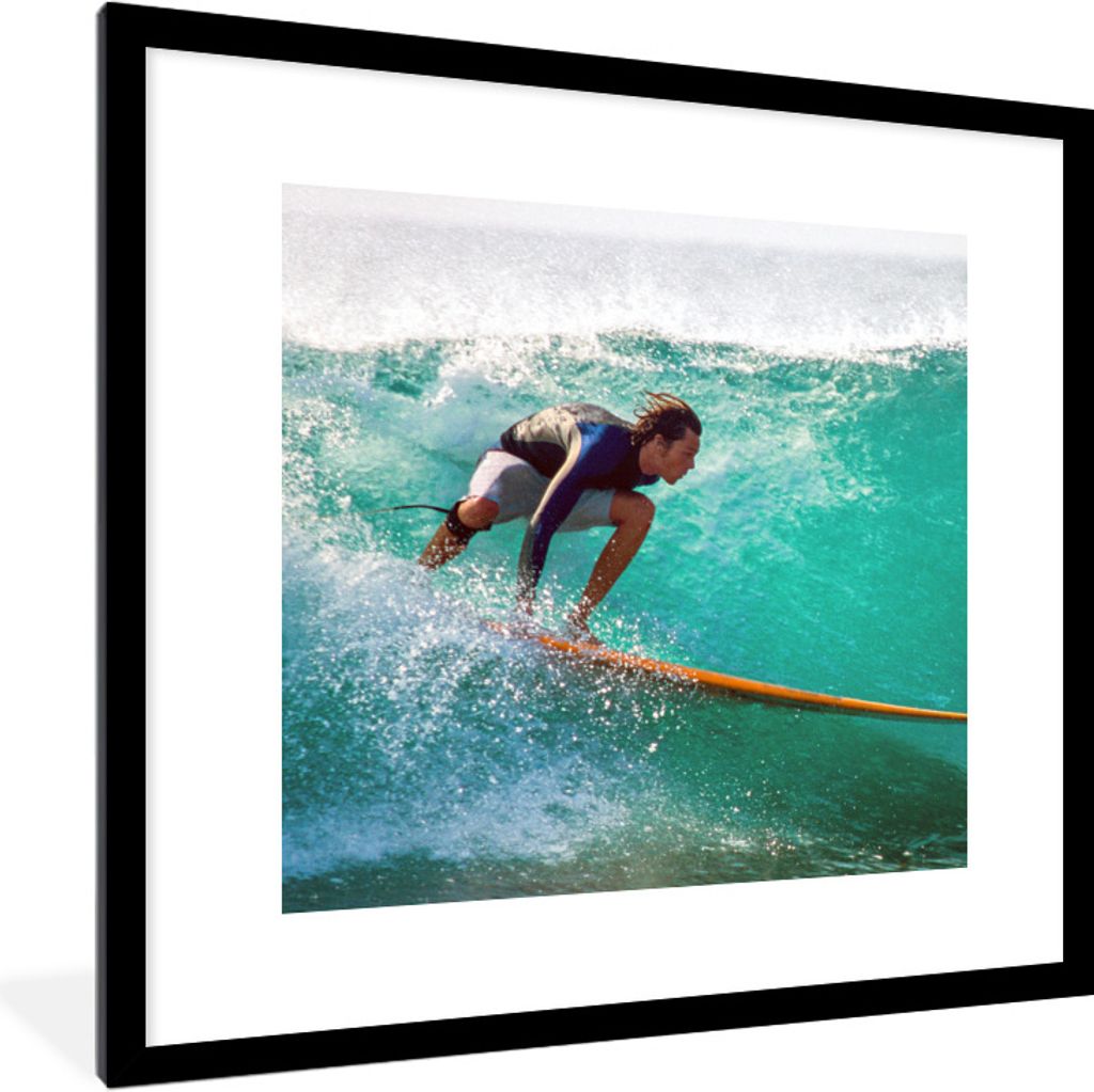 MuchoWow Gerahmtes Poster Surfen auf den Wellen 40x40 cm - Poster mit Schwarzem Bilderrahmen Wandposter Rahmen Foto Bilder - Poster - Plakat im R...