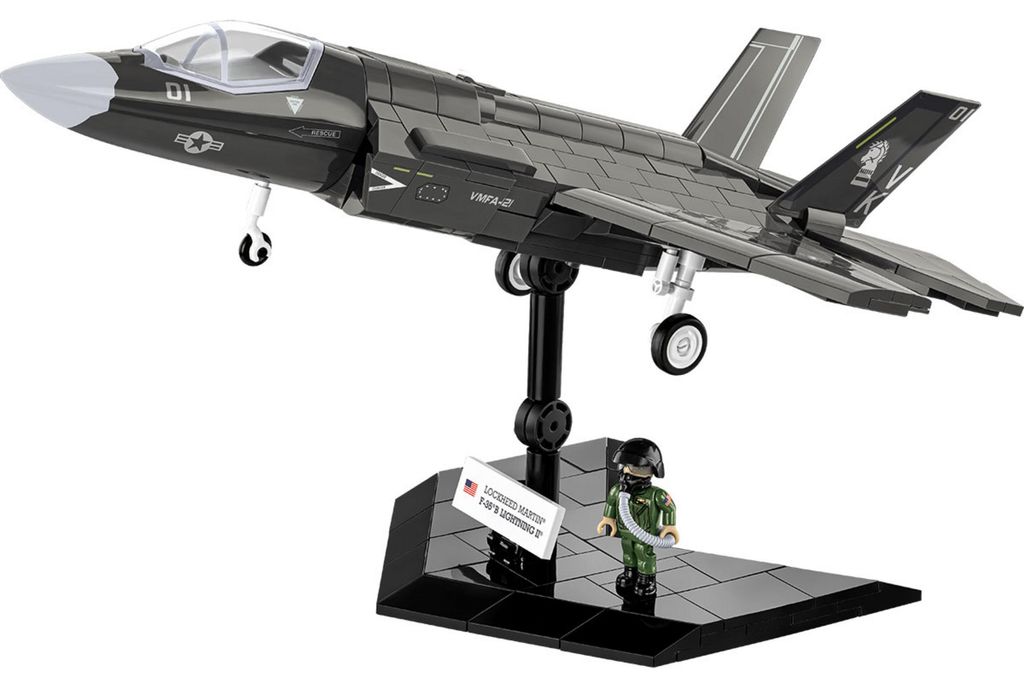 Kit de modelismo a escala 1:48 del avión militar F-35B Imagen del producto 