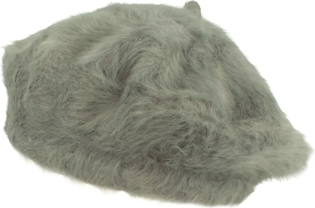 Offerta Esclusiva: Basco Kopka Angora - L'Essenza del Lusso Tedesco