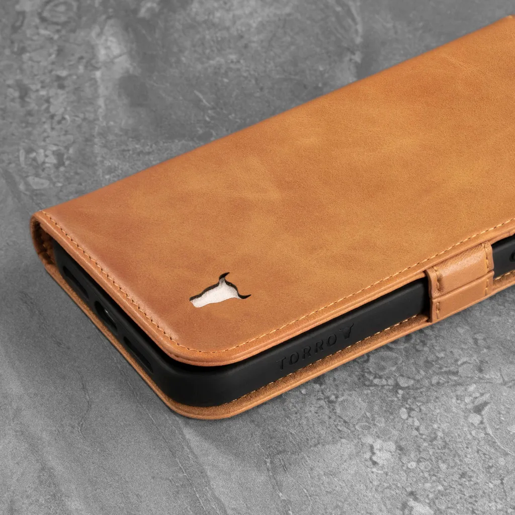 Étui en cuir TORRO iPhone 13 avec support premium marron clair