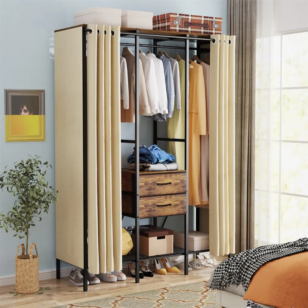 Dressing Ouvert Design Industriel en Métal avec Étagères de Rangement