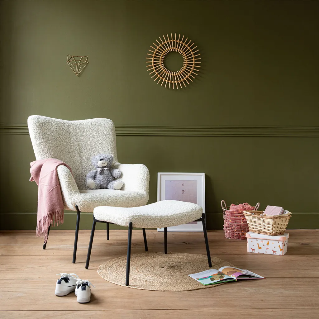 Fauteuil bouclette blanc cassé avec pouf assorti EIRA - Texture Douceur - 5