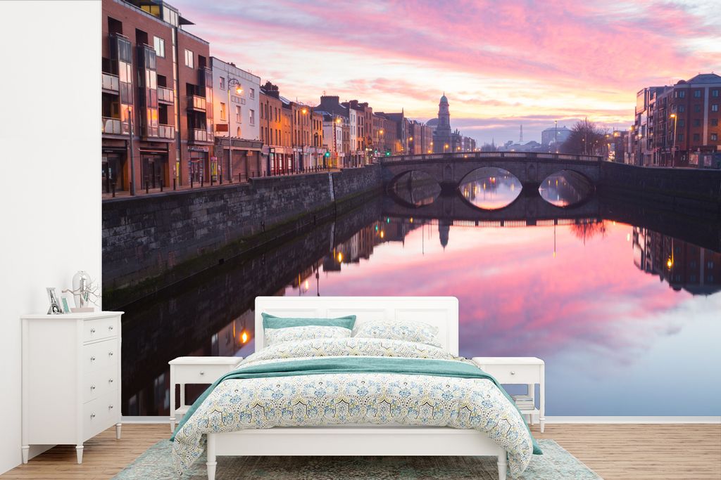 MuchoWow Fototapete für Wohnzimmer oder Schlafzimmer Wandtapete Vinyl Motivtapete Sonnenaufgang in Dublin - 600x400 cm - Vinyltapeten