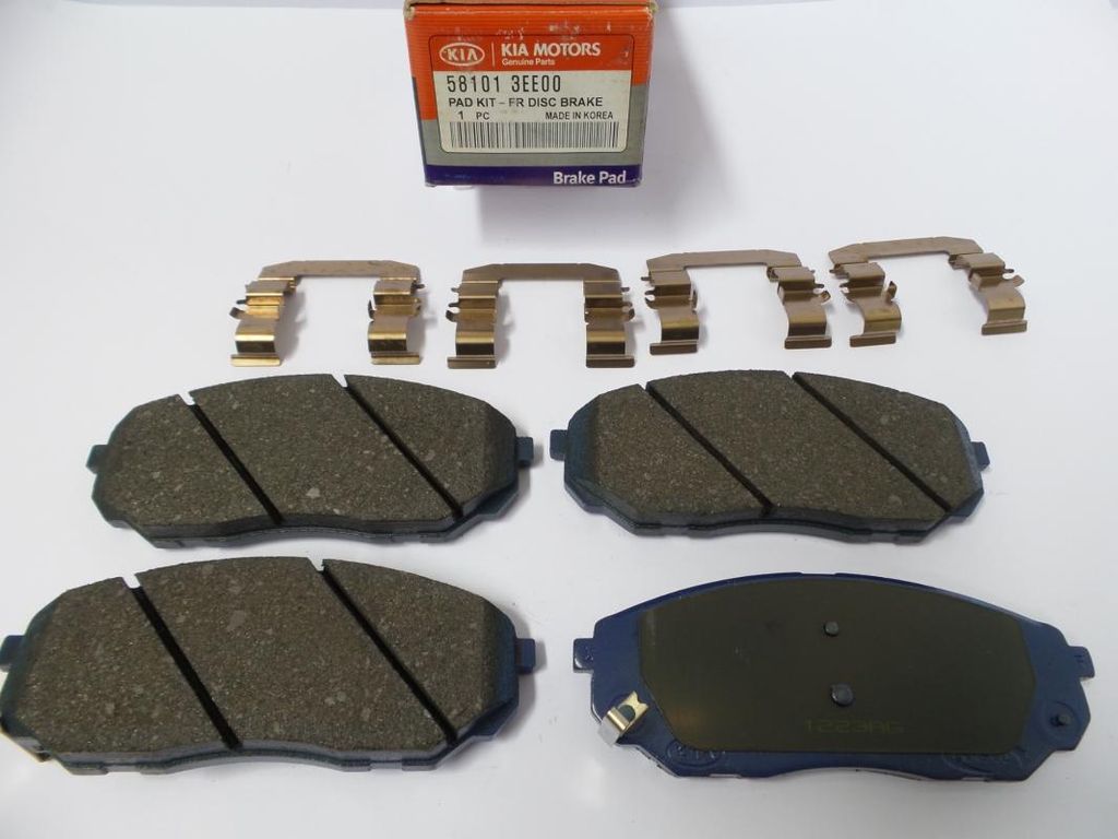 Original KIA Sorento 2002-2006 Bremsbeläge Bremsklötze vorne 581013EE00